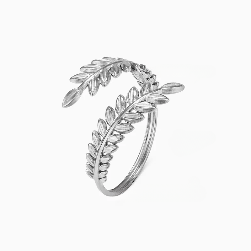 Classic Leaf Open Ring