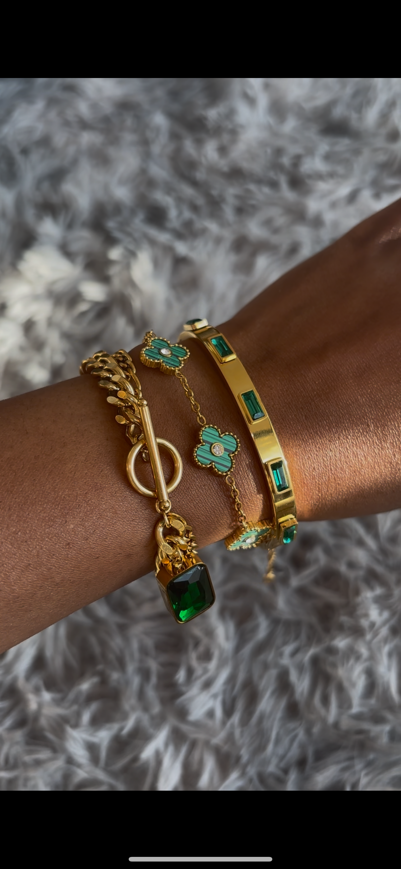 Emerald Glow Rectangular Zircon Bracelet