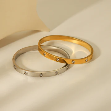Modern Zircon-Inlay Bangle Set
