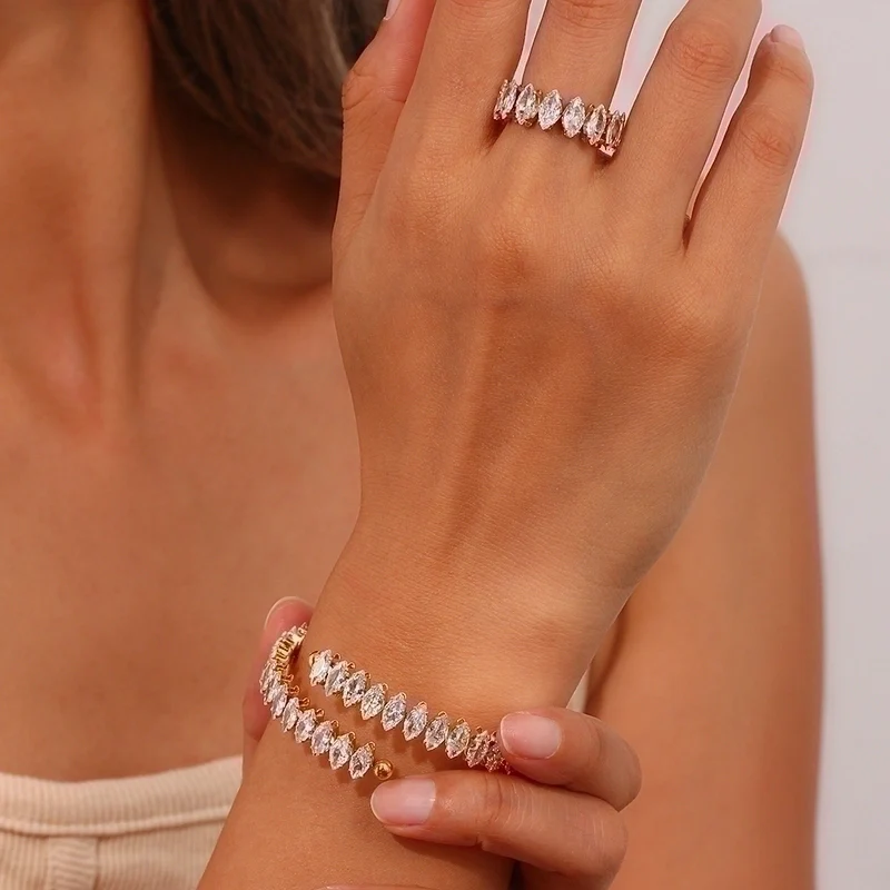 White Diamond Droplet Adjustable Gold Ring